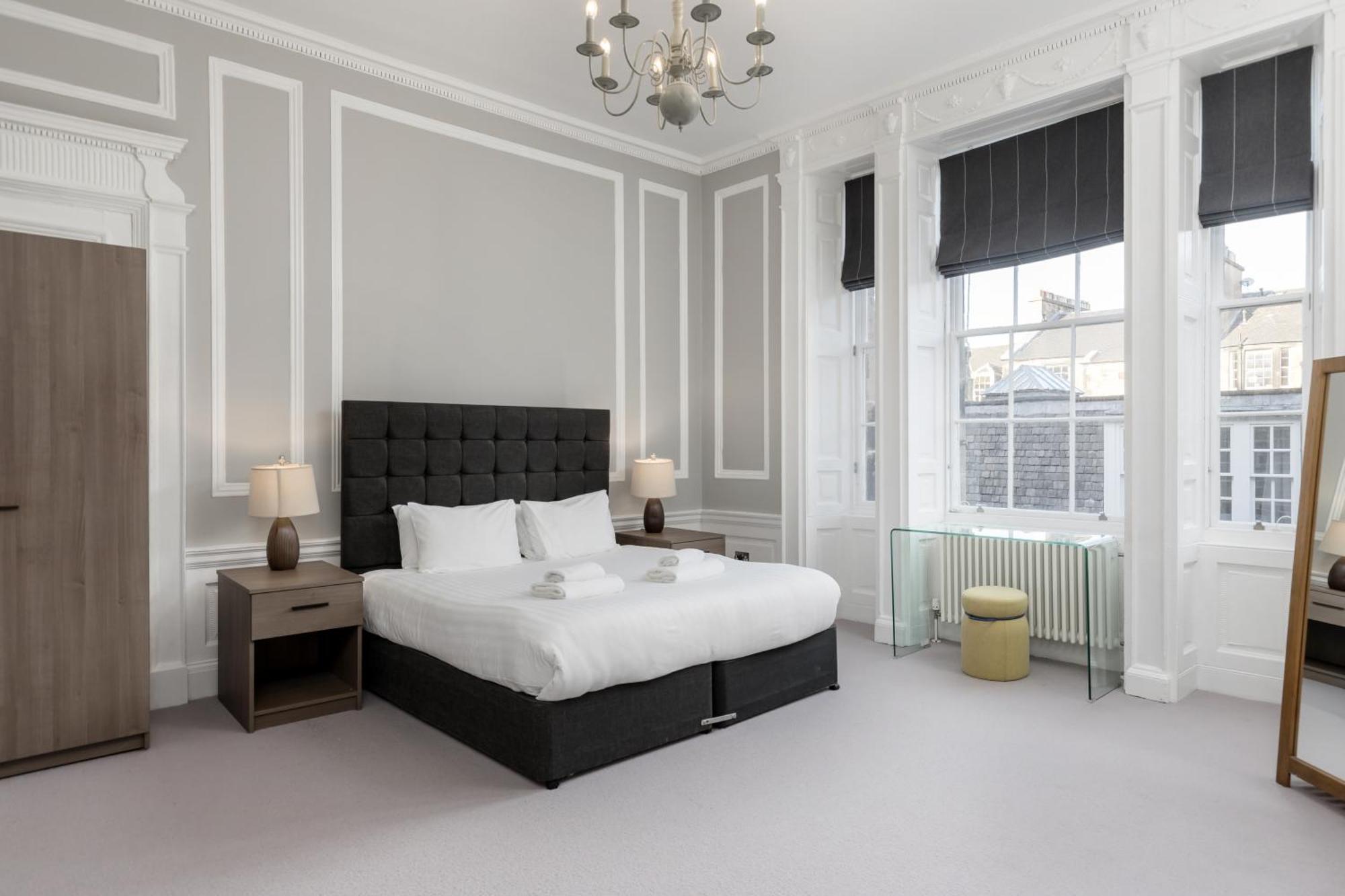 Destiny Scotland - Hill Street Apartments Edinburgh Exterior photo
