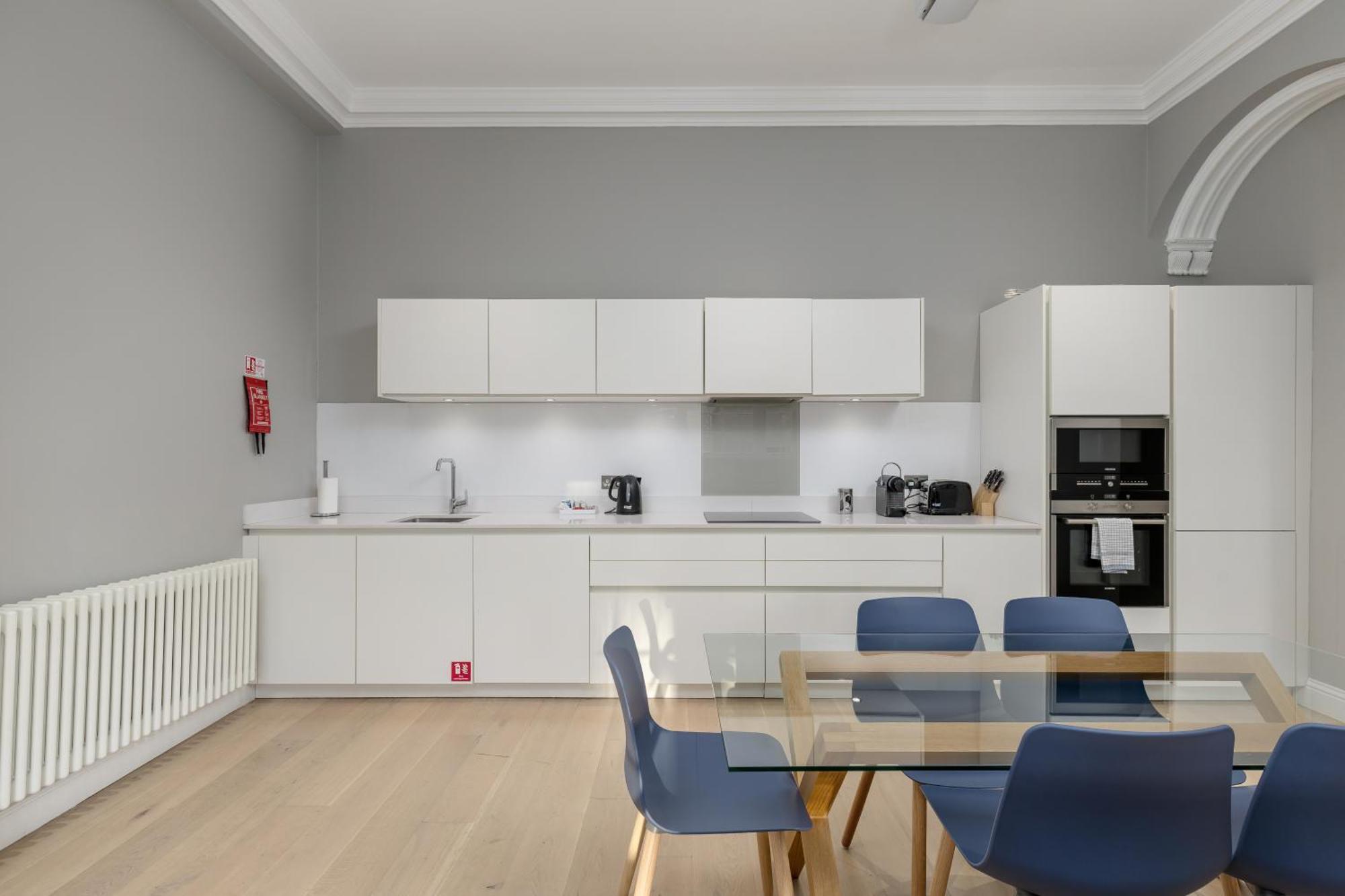 Destiny Scotland - Hill Street Apartments Edinburgh Exterior photo