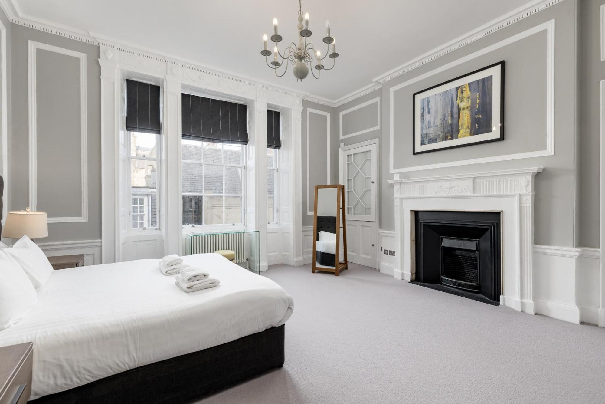 Destiny Scotland - Hill Street Apartments Edinburgh Exterior photo
